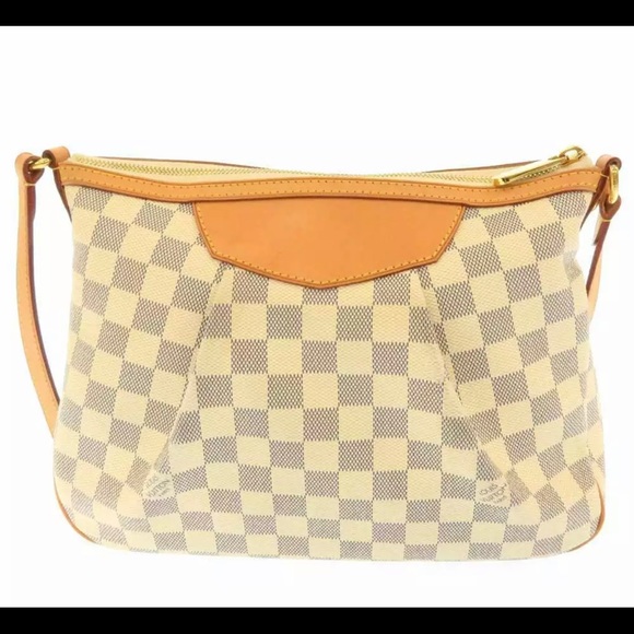 Authentic Louis Vuitton Siracusa Pm - Picture 8 of 8